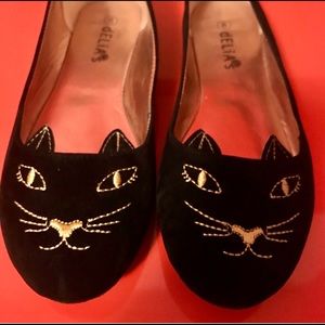 dELIA’S purr-fectly adorable kitty cat flats